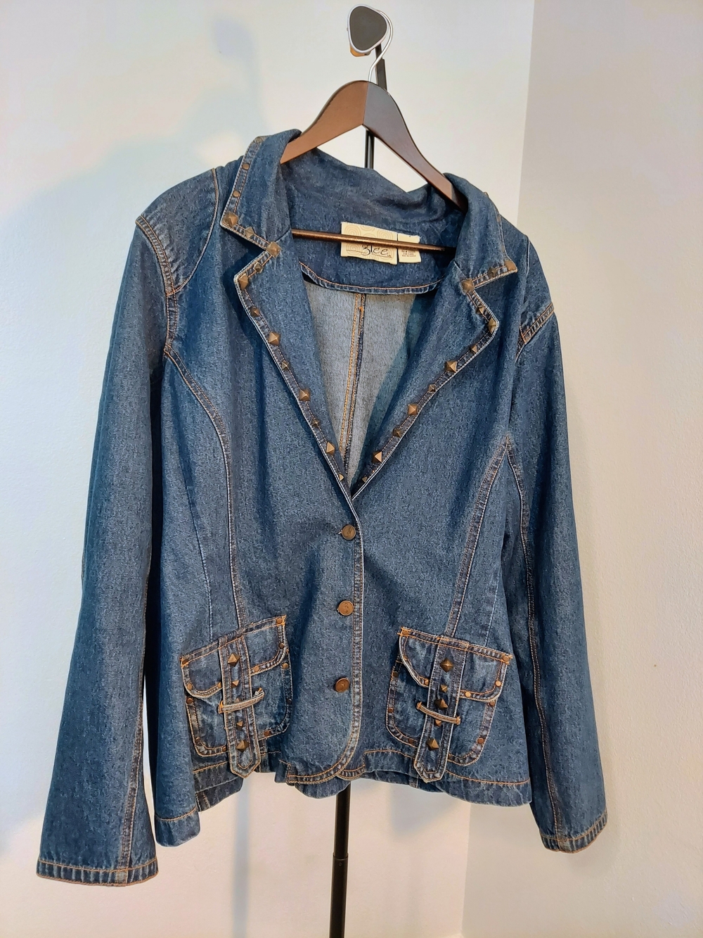 Glee VTG Women's Cotton Blue Denim Jacket Gold Stud Accents Size 2X